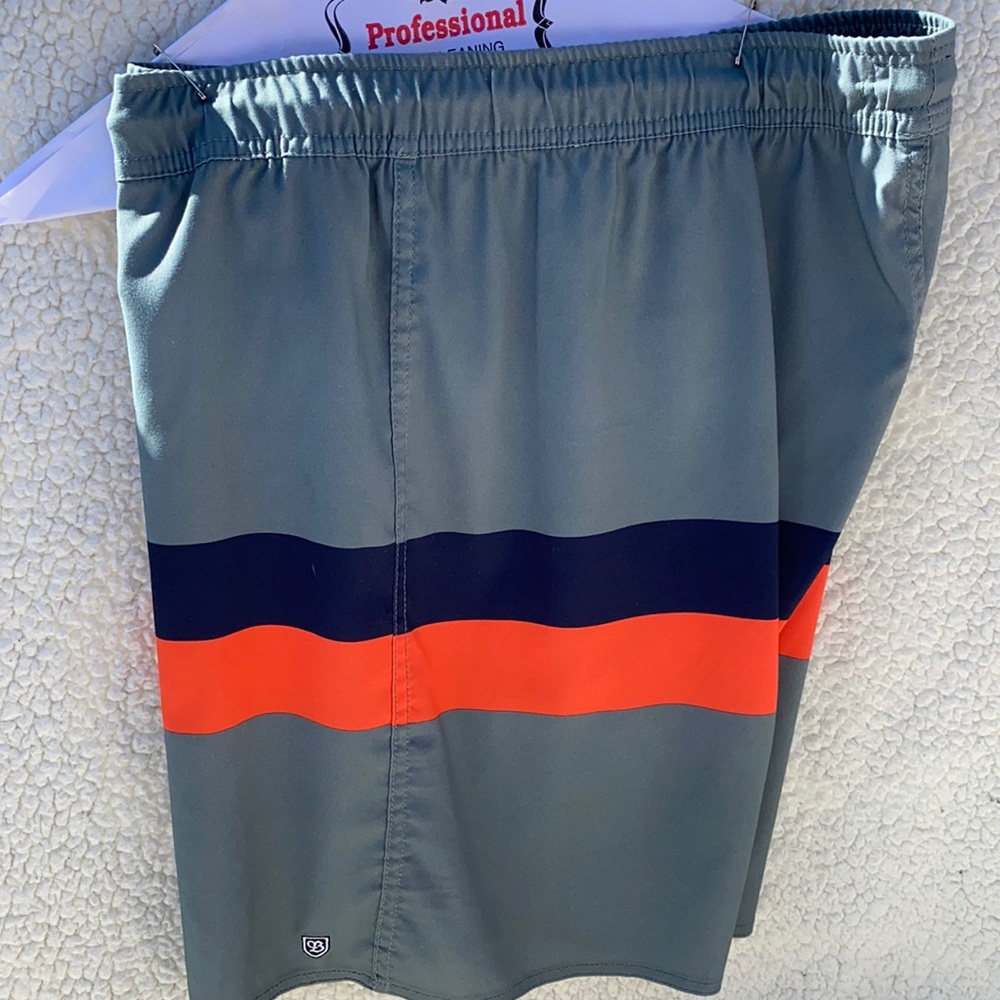Brixton XL shorts